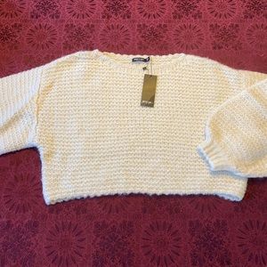 CHUNKY KNIT SWEATER